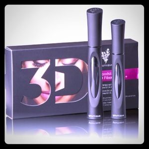 BNIB! Younique Moodstruck 3-D FIBER MASCARA!!